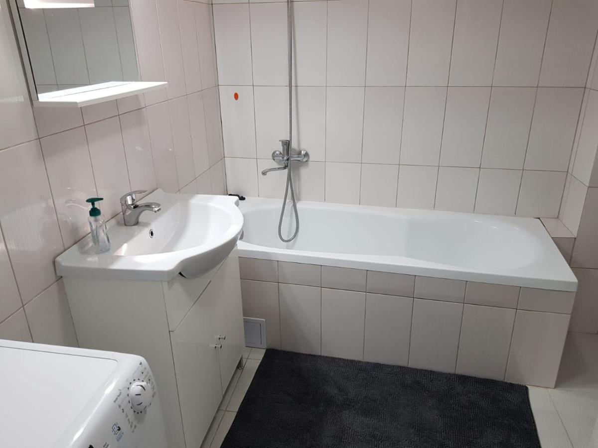 Apartament 8 Central Târgu-Mureş Εξωτερικό φωτογραφία