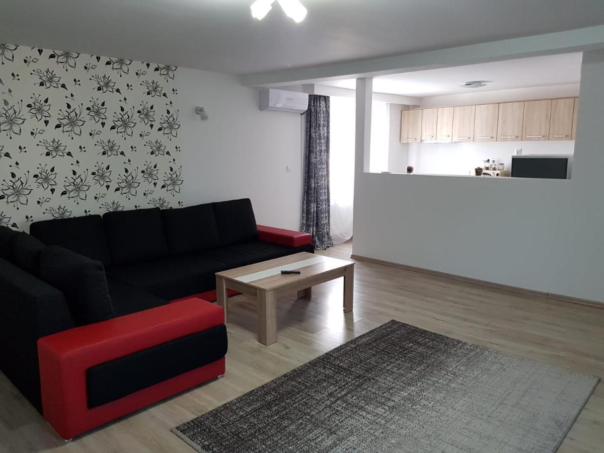 Apartament 8 Central Târgu-Mureş Εξωτερικό φωτογραφία